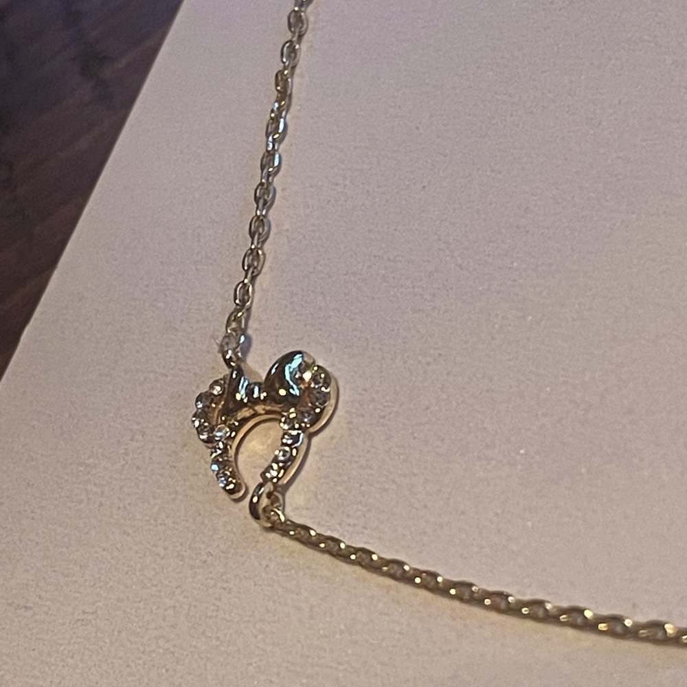 Baublebar x Disney - Adorable Minnie Mouse Necklace - Picture 2 of 5